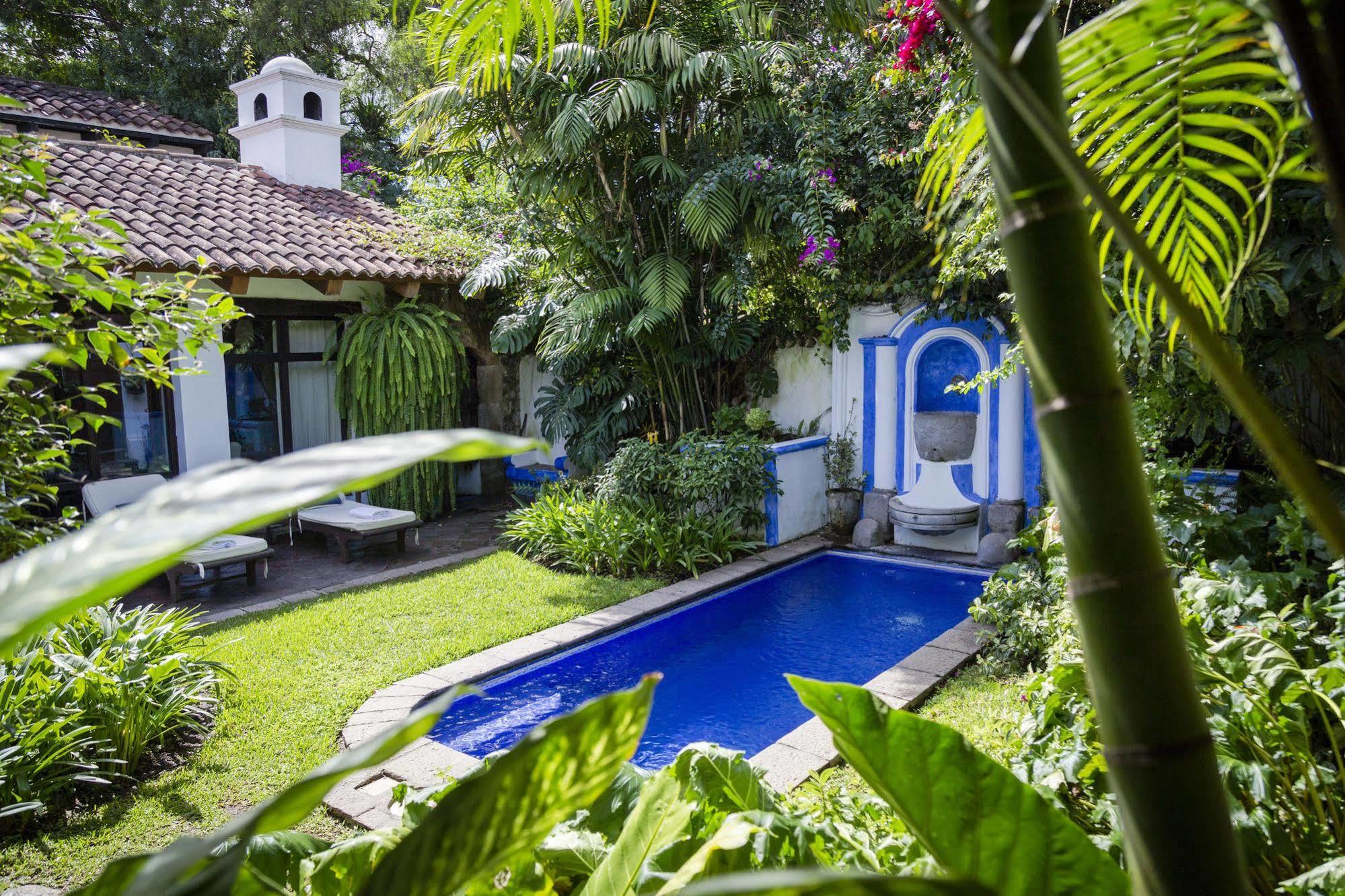 Casa Encantada By Porta Hotels Antigua Exterior foto