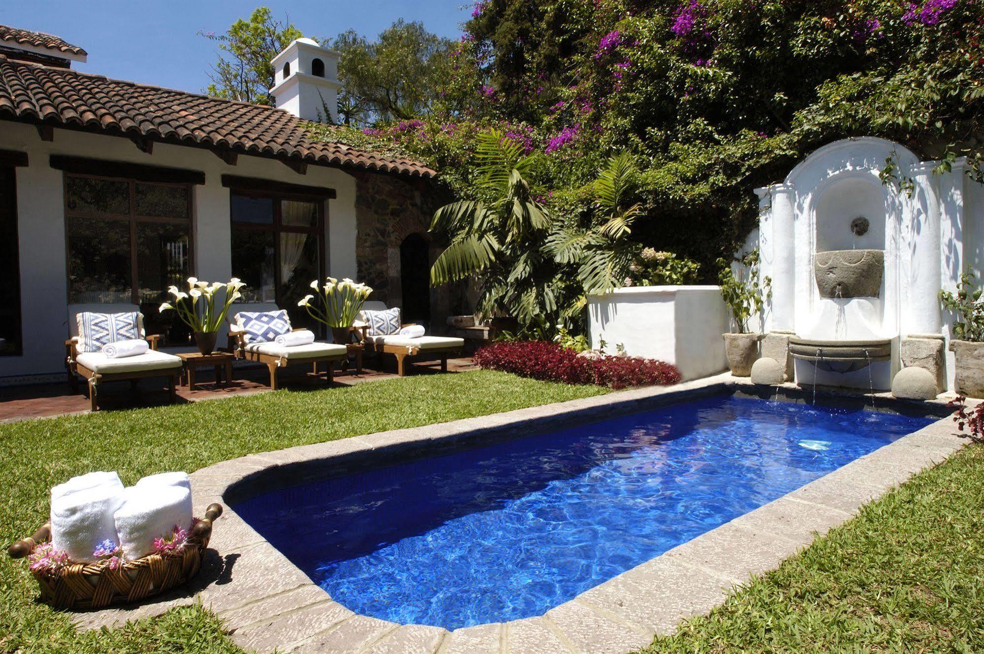 Casa Encantada By Porta Hotels Antigua Exterior foto